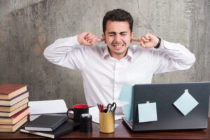 How To Manage Tinnitus Symptoms At Work