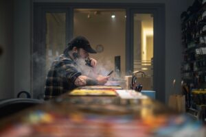 Smoking And Vaping Worsens Tinnitus Symptoms